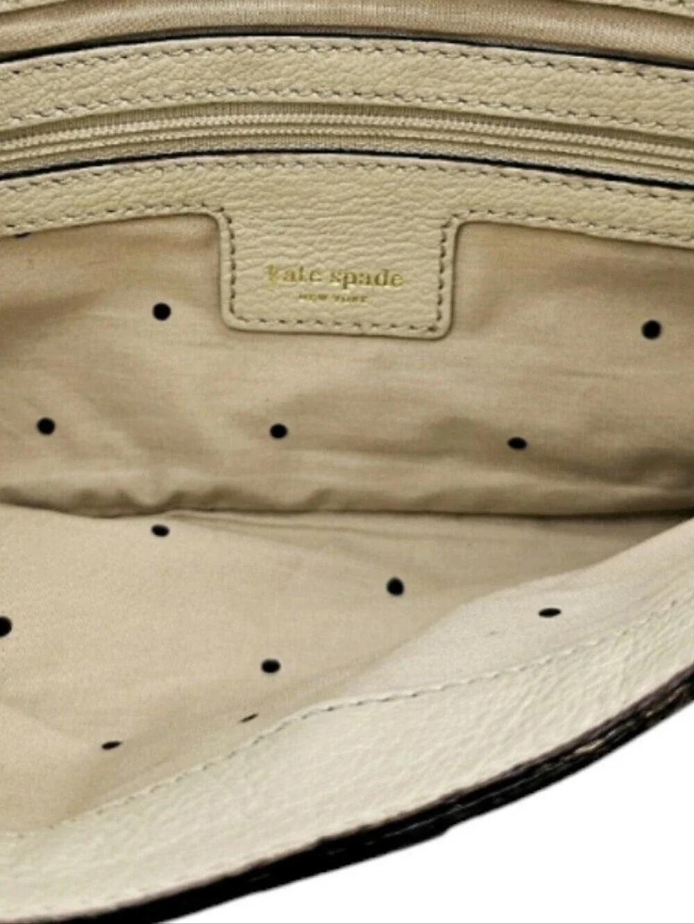 Kate Spade New York ♠️ Pebbled Leather Twist Lock Clutch Bag